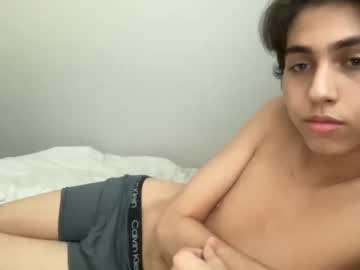 [08-01-22] twink1alex cam show from Chaturbate