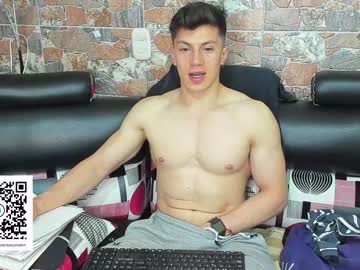 [12-04-22] geremyscut7862 cam show from Chaturbate