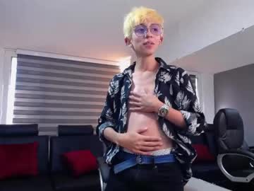 [26-12-22] claus_mjs record video with toys from Chaturbate