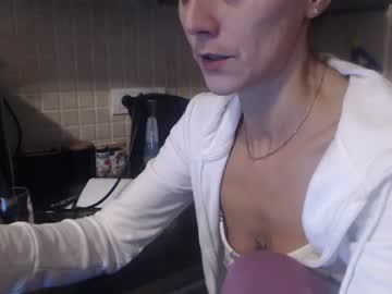 [14-11-23] britneydivine chaturbate public show