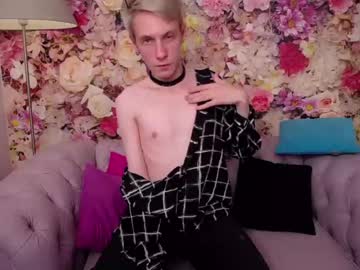 [02-09-22] sebastian_mars blowjob show from Chaturbate