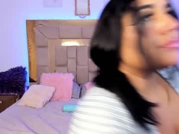 [21-11-23] sheeylaroee public show from Chaturbate