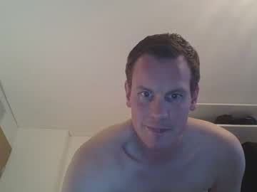 [04-05-23] glen_1987 record video with toys from Chaturbate