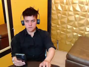 [10-05-22] james_tayler_ private show from Chaturbate