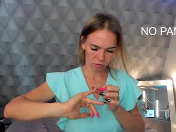 [29-08-22] blue_eyed_lady show with toys from Chaturbate