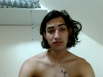 [13-08-22] apolo_1616 chaturbate toying