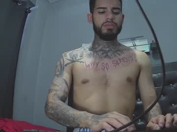 [04-01-24] tatsexboy record video with dildo