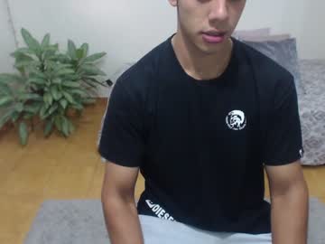 [20-09-23] pipe_319 public show video from Chaturbate.com