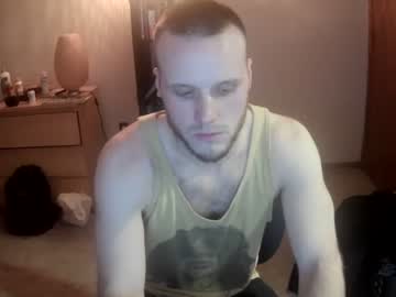 [13-04-22] jiveturkey1995 cam video from Chaturbate.com