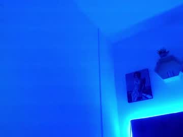 [24-05-22] blue_spring05 public show from Chaturbate.com