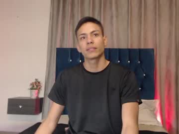[05-06-22] andres_twink_adrian private show from Chaturbate.com