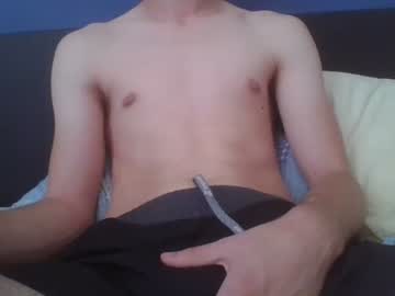 [07-09-23] andresp1999 public show from Chaturbate