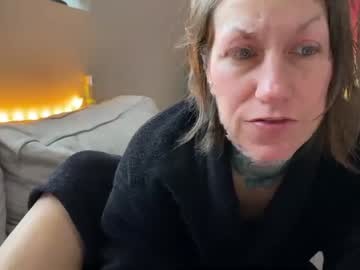 [06-12-23] tingelingstine public show from Chaturbate