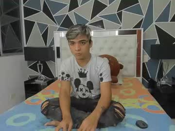 [19-06-22] horny_steven_room video from Chaturbate