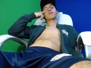[06-12-23] the_skinnyguys webcam video from Chaturbate.com