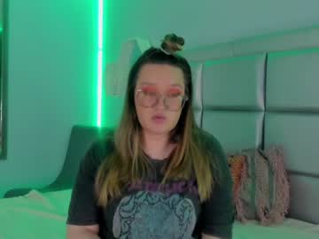 [22-10-22] valerie_belvelth show with toys from Chaturbate