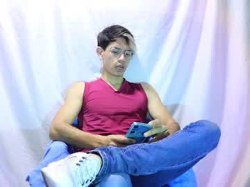 [09-04-23] jimmy_ray_ cam show from Chaturbate.com