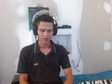 [28-12-23] steven_cb show with toys from Chaturbate