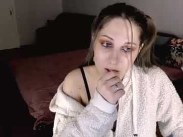 [23-02-22] daddysss_girl record video with dildo from Chaturbate