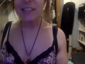 [26-11-24] jennyneeds chaturbate public