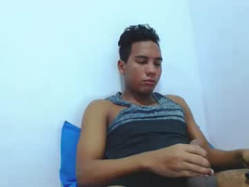 [29-04-22] guy_blackhot record video with dildo from Chaturbate