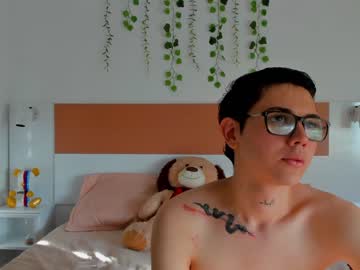 [02-12-23] andyy_and_nikky premium show video from Chaturbate.com
