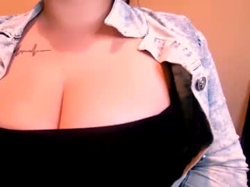 [01-08-22] yummy19yummy video from Chaturbate