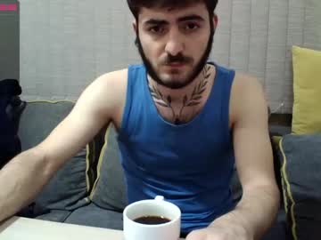 [13-01-23] barneyy_ public webcam video from Chaturbate.com