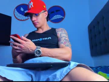 [08-01-25] benjamin_calloway blowjob show from Chaturbate