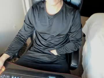 [08-12-22] michael_smiles95 record private webcam