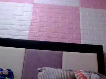 [01-01-23] salome_369 webcam video from Chaturbate.com