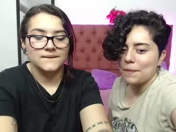 [14-06-22] sexcouplelesbian public show video