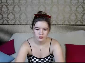 [12-08-22] maryadamson record cam show from Chaturbate