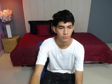 [31-08-23] kai_hotdick chaturbate public show