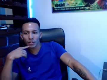 [07-09-22] isaack_latin chaturbate private show