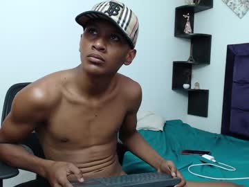 [20-09-23] tyson_foxter record show with toys from Chaturbate