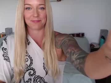 [21-02-24] abbie_hoffman public show from Chaturbate
