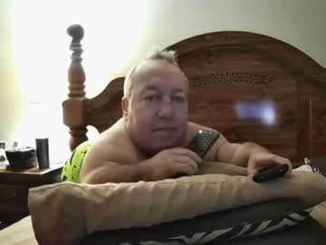 [13-12-22] willfree2121 record video with toys from Chaturbate.com