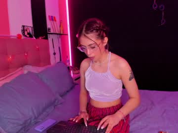 [19-08-22] khloee_69 record cam show from Chaturbate