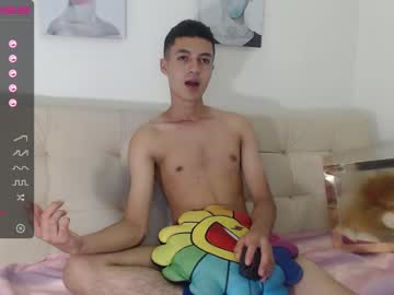 [19-02-22] daviidturner record private show from Chaturbate.com
