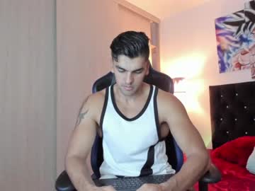 [05-05-24] axel_winters show with toys from Chaturbate.com