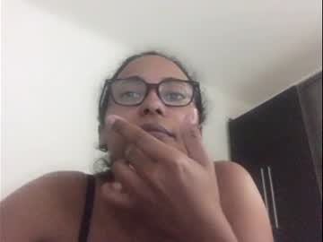 [23-04-23] patriciatravesti record blowjob show from Chaturbate