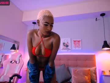 [10-05-23] streets__hills webcam video from Chaturbate