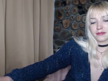 [24-03-22] karynadolly blowjob show from Chaturbate