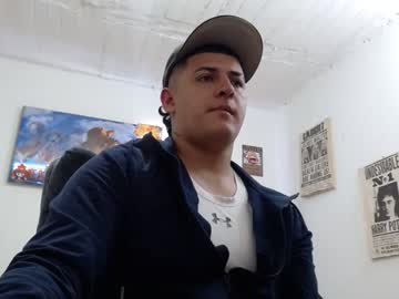 [23-07-23] juan_ariass333 record blowjob video from Chaturbate