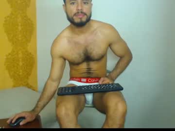 [18-04-22] jacks_milan show with toys from Chaturbate.com