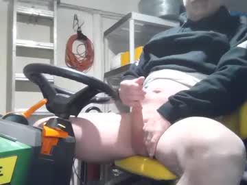 [24-01-23] briforyou75 record public show video from Chaturbate