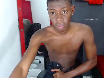 [23-03-23] dreik_hot show with cum