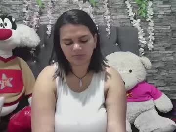 [02-09-23] violett_luxurious public show from Chaturbate