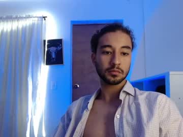 [30-07-22] andrew_0730 blowjob video from Chaturbate